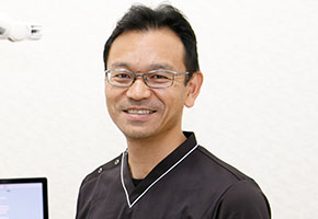 口腔外科専門医 稲田良樹 歯科医師